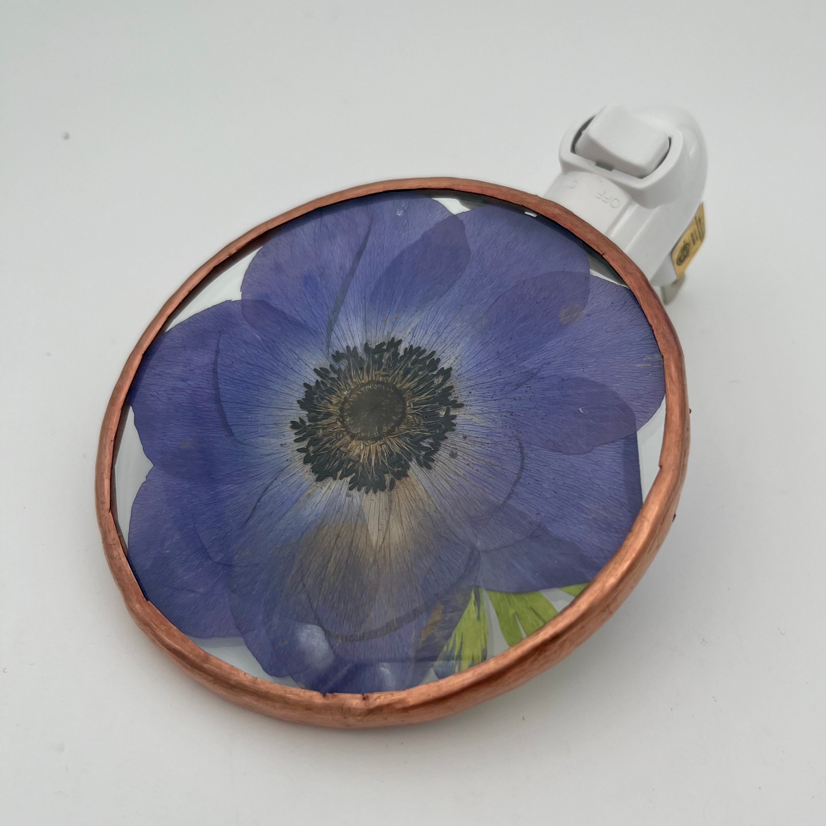 Luna Purple Anemone Stained Glass Night Light