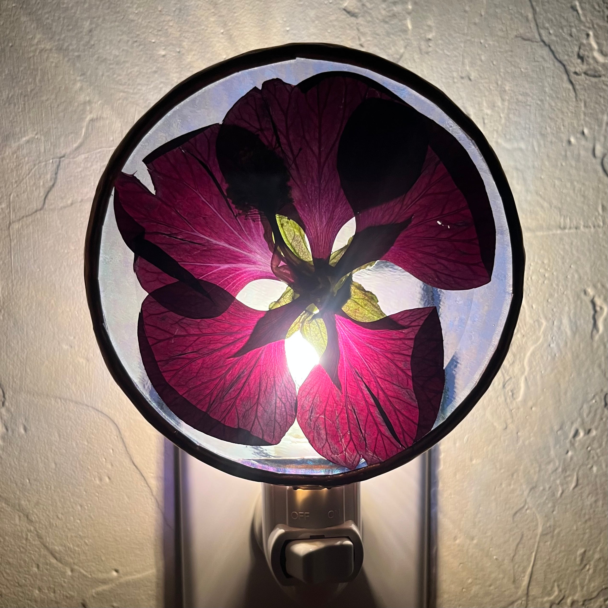 Leilani Hibiscus Stained Glass Night Light