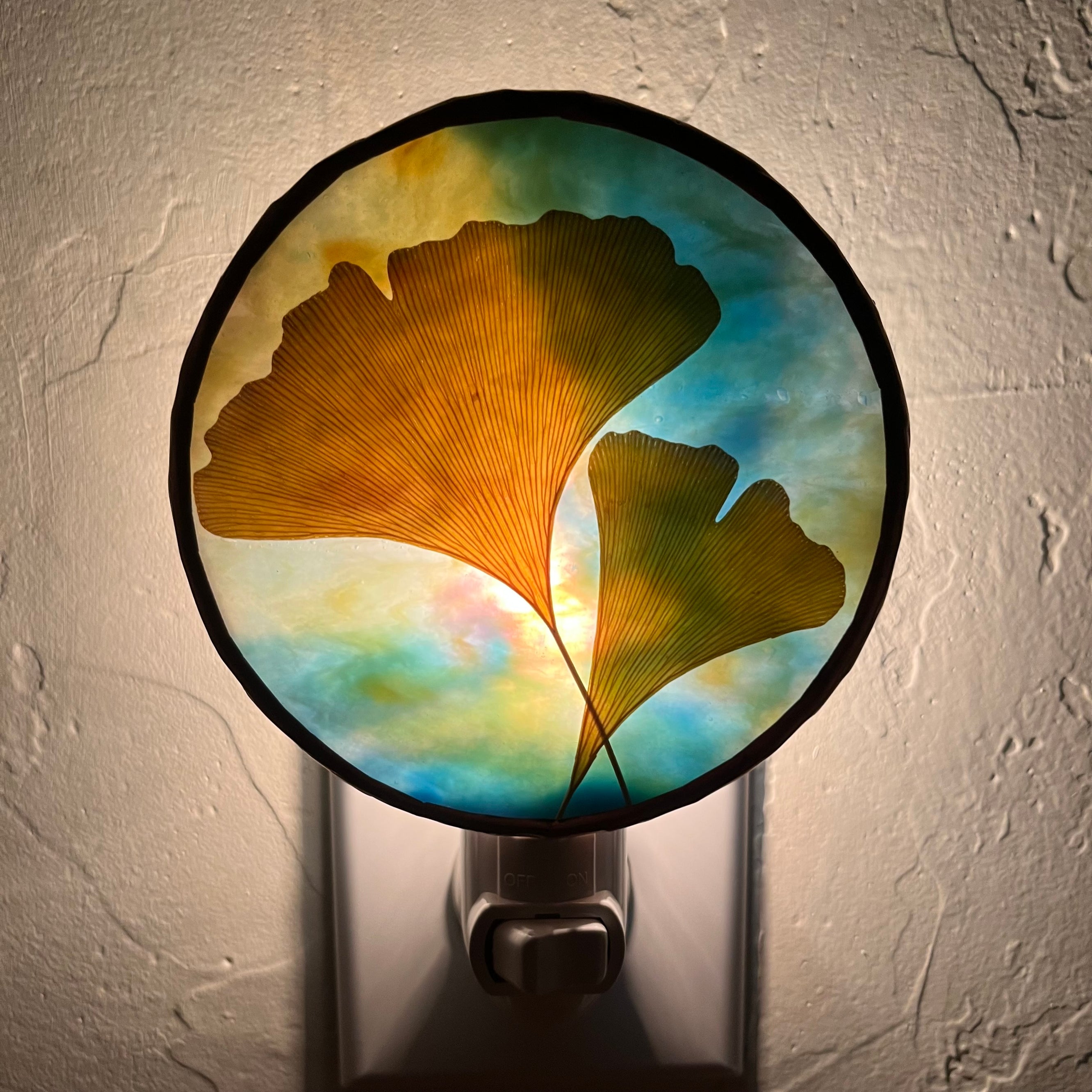 Mia Ginkgo Leaf Stained Glass Night Light