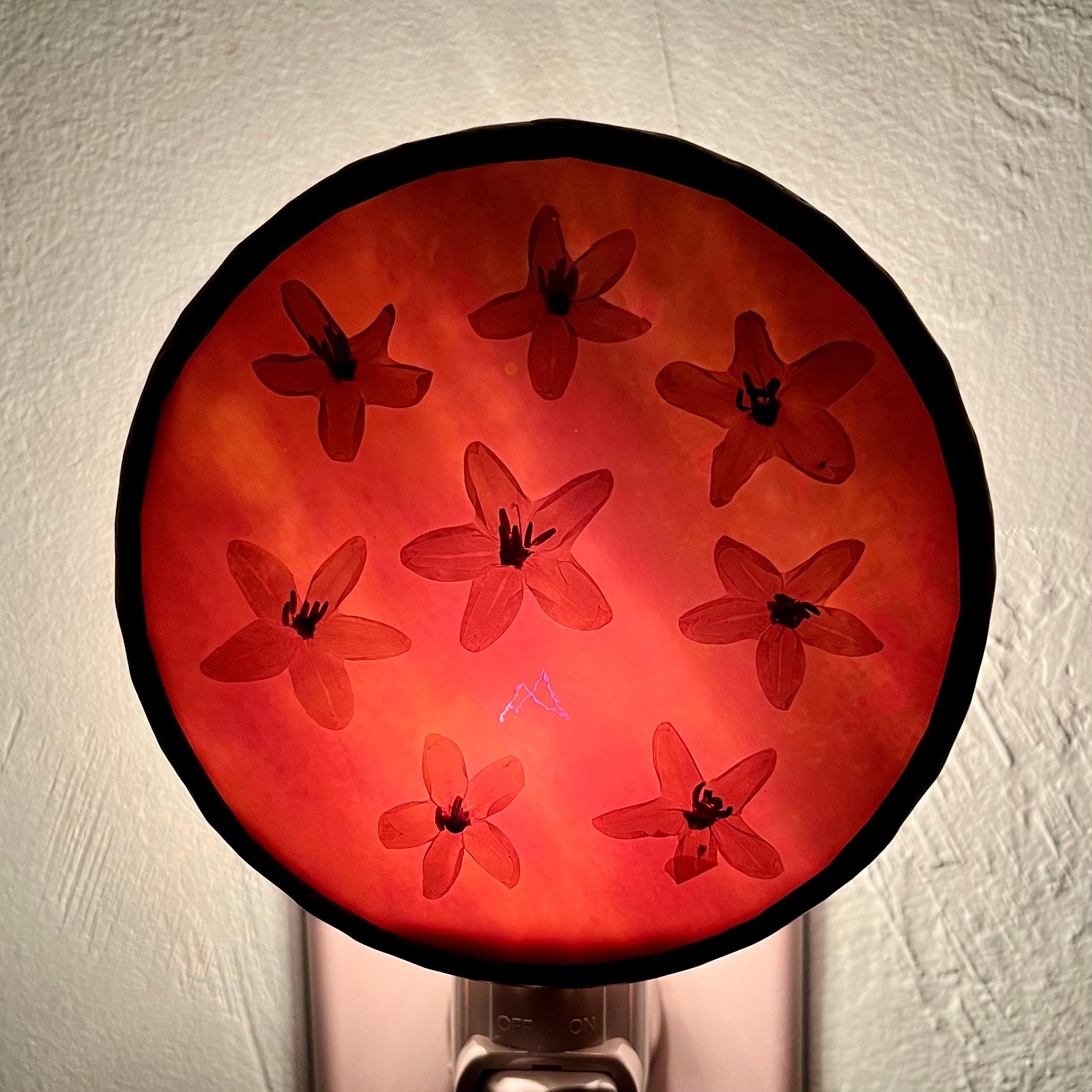 Mia Iridescent Lilac Purple Stained Glass Night Light